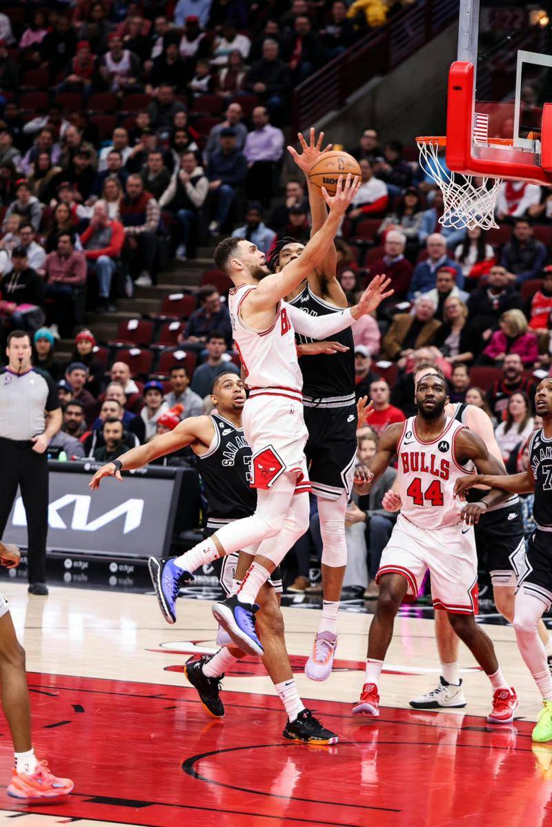 2021年5月16日 nba常规赛 公牛vs篮网 全场录像回放 2021年5月16日 nba常规赛 公牛vs篮网 全场录像回放